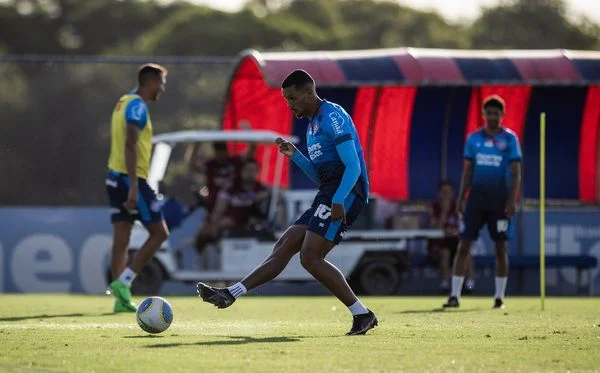 Bahia visita o Atlético-GO para superar marca histórica no primeiro turno da Série A