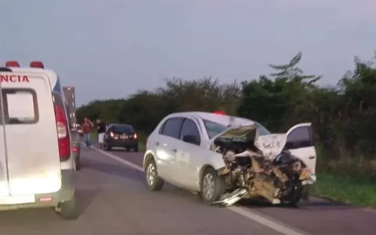 moto-carro-prefeitura-acidente 