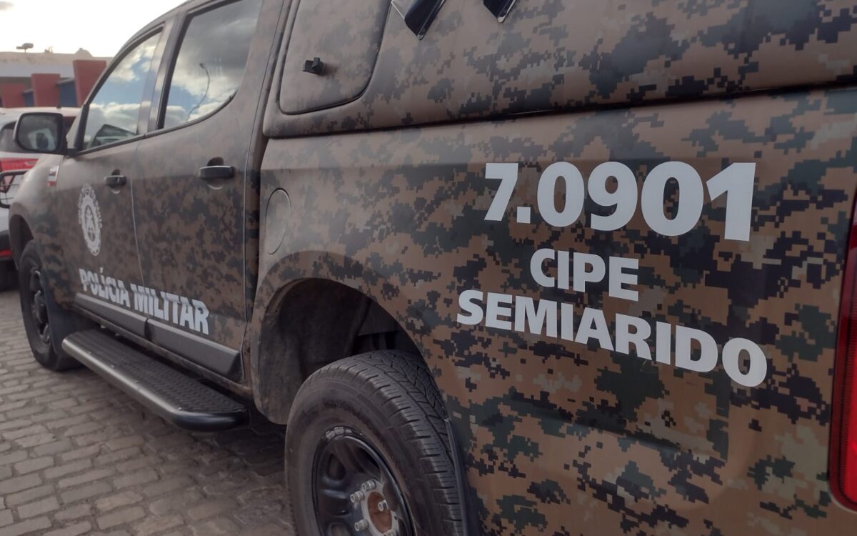 Polícia Militar prende homem com mandados de prisão em Xique-Xique