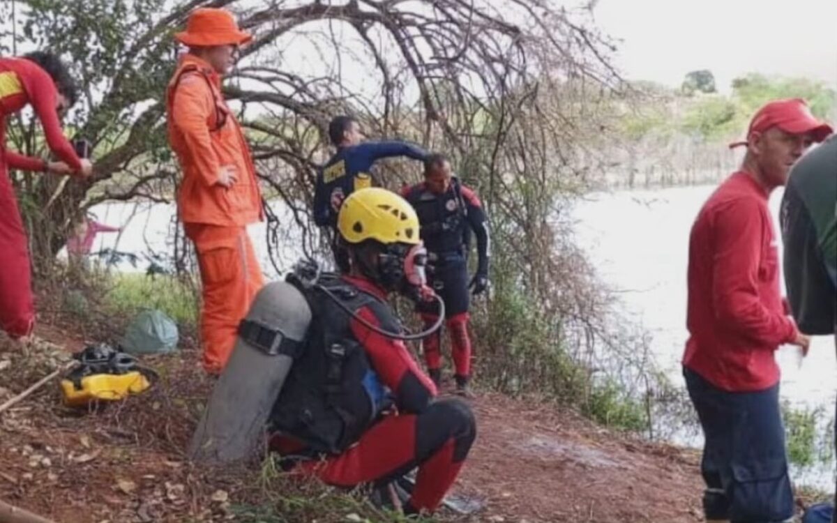 Homem morre ao se enroscar em rede e cair na água enquanto pescava