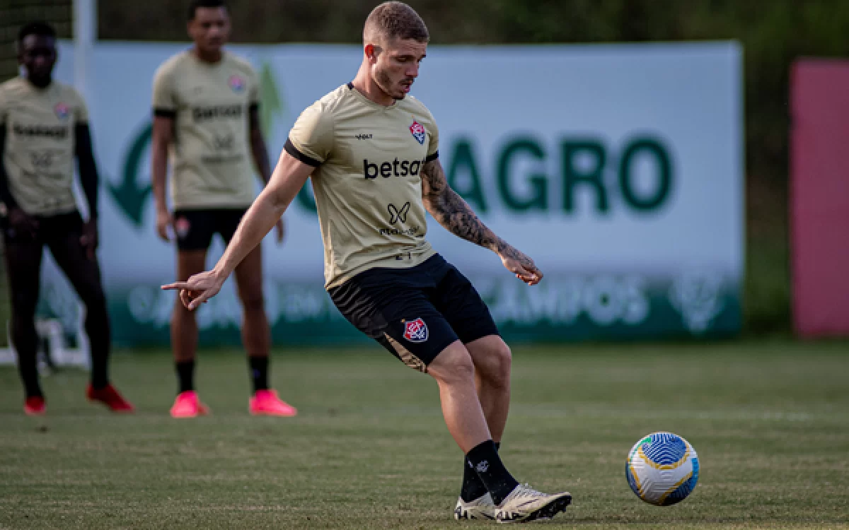 Pela terceira vez na temporada, Vitória reencontra Botafogo dentro do Barradão para se manter fora do Z-4